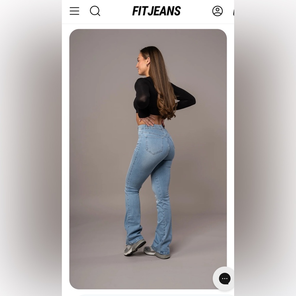 FitJeans Flare with Classic Fit